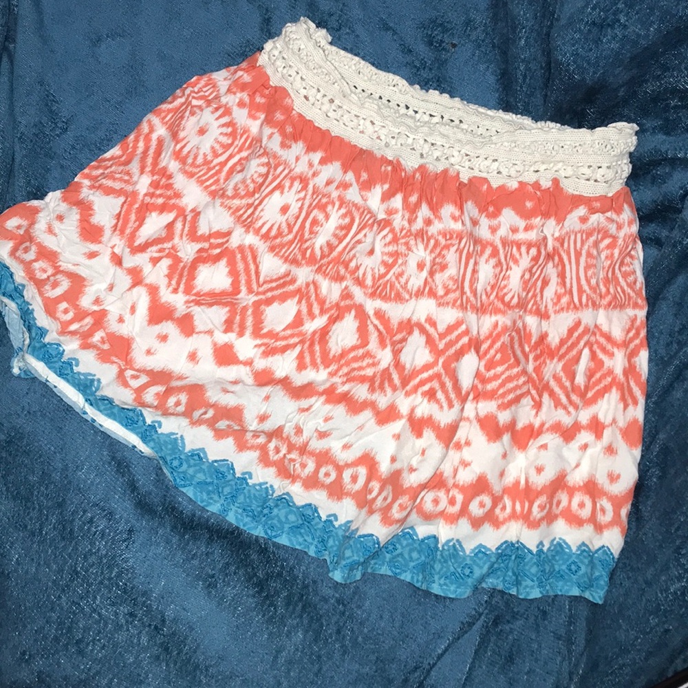 A.e flow-y beach skirt